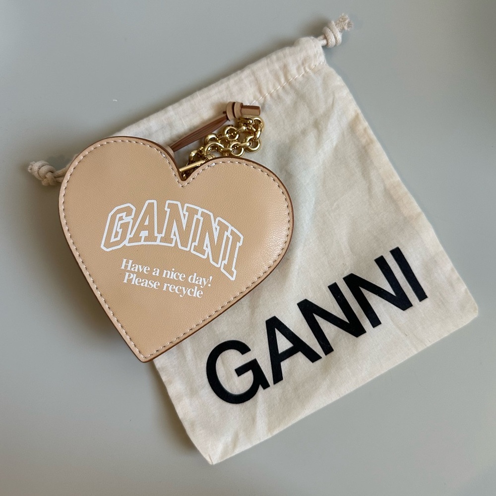Ganni Heart Shaped Tan & White Coin Purse
